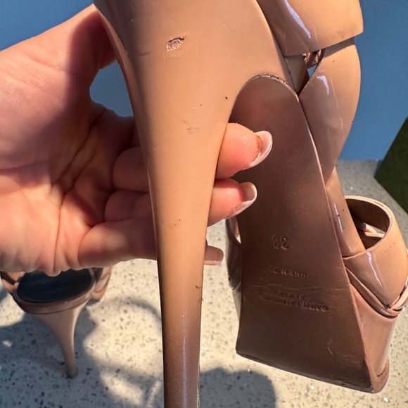 YVES SAINT LAURENT TRIBUTE PLATFORM SANDALS IN SMOOTH LEATHER - Picture 5 of 7